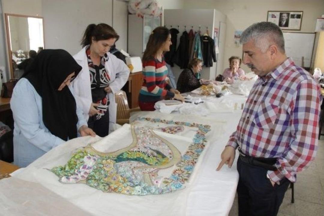 &Uuml;nl&uuml;lerin Terzisi, Kalp Anjiyosunu Erteleyip Yarışmaya Hazırlanıyor