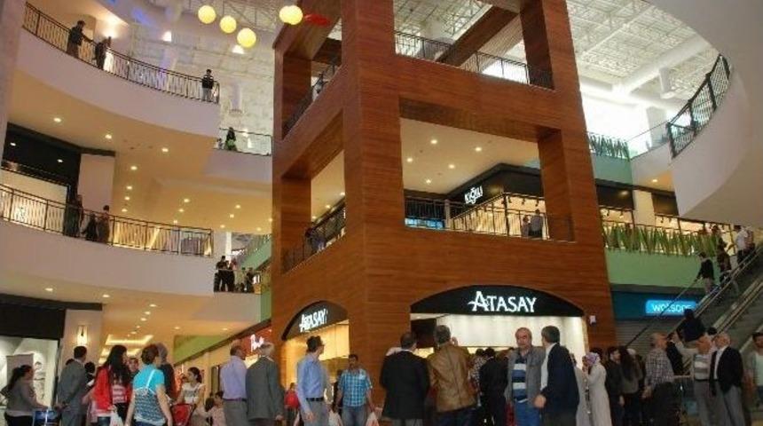 Tokat’ın İlk Avm’si Açıldı