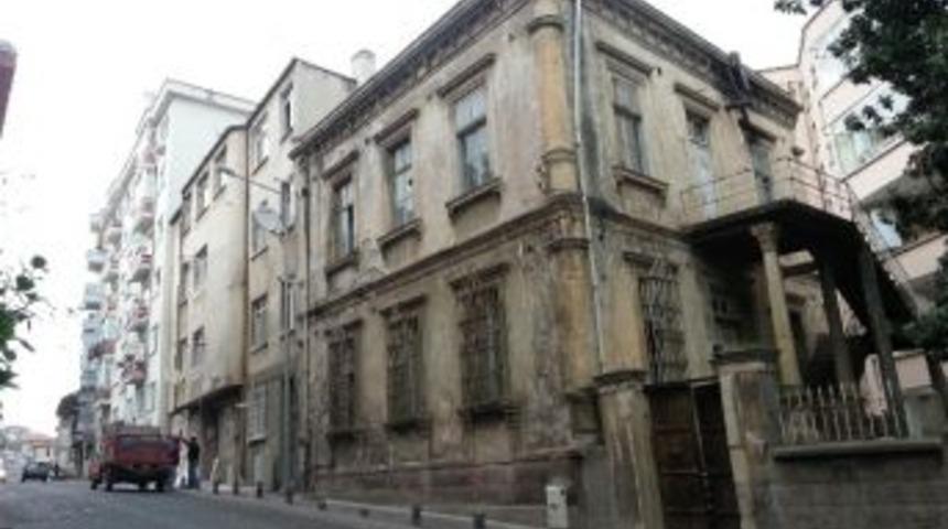 &lsquo;tarihi Vali Konağı&rsquo; Kurtuluyor