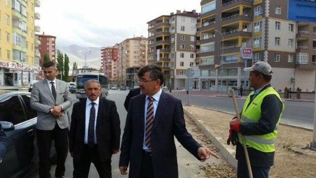 Belediye Başkanı Faruk Akdoğan Çalışmaları İnceledi