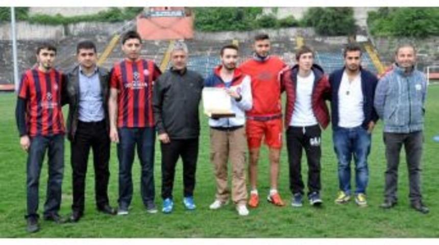 Kömürspor’a Taraftarlarından Ziyaret