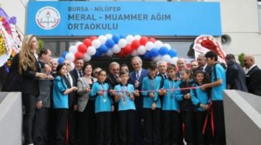 Nil&uuml;fer Yeni Okuluna Kavuştu