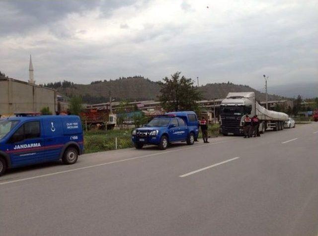 Karabük’te Tır’lara Saldırı