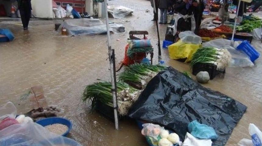 Simavlılar Belediyeden Kapalı Pazar Yeri Yapmasını İstiyor