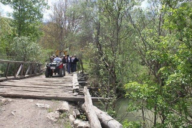 Köylü Hayalindeki Köprüye Kavuşuyor