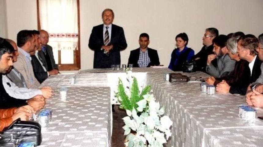 Osmaneli Belediye Başkanı Şahin İlk Toplantısını Meslek Gruplarıyla Yaptı