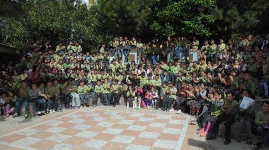 Kuşadası&rsquo;nda &Ccedil;evre Dostu Minikler