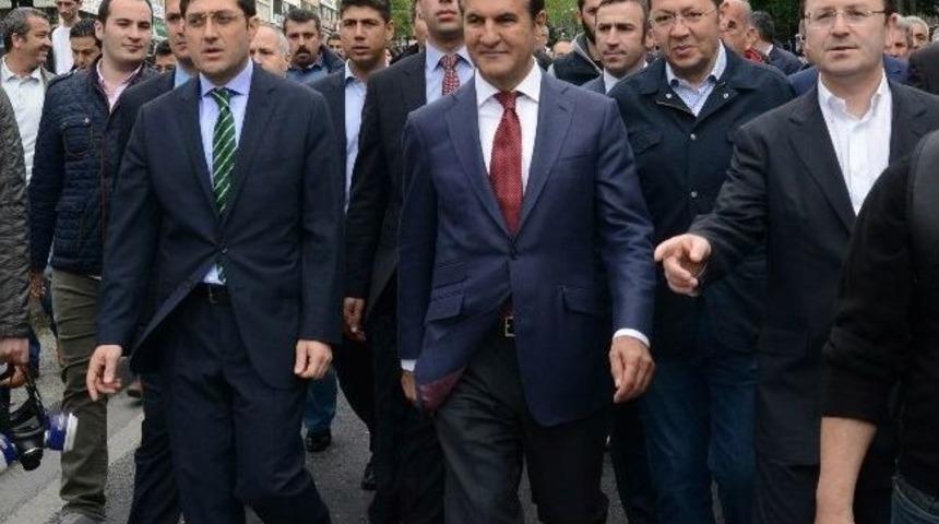 Mustafa Sarıg&uuml;l: "bu Bir Demokrasi Ayıbıdır"