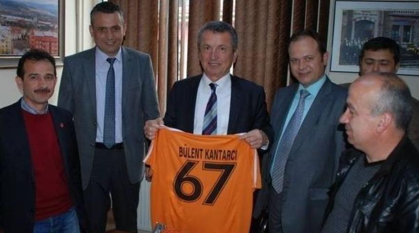 Başkan Kantarcı&rsquo;dan &Ccedil;aycuma&rsquo;daki Spor Kul&uuml;plerine Gelir Getirici Proje &Ouml;nerisi