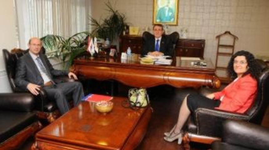 Murzioğlu: &ldquo;tarım Sanayiden Bağımsız D&uuml;ş&uuml;n&uuml;lemez&rdquo;