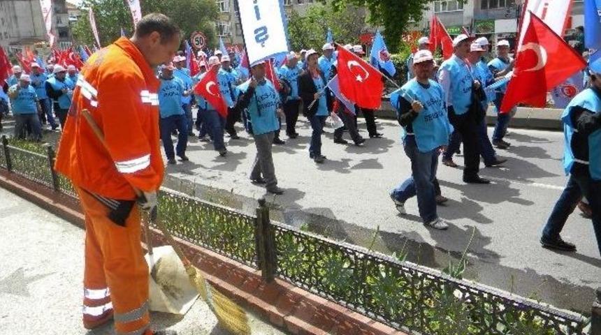 "1 Mayıs Gelmiş Neyime"