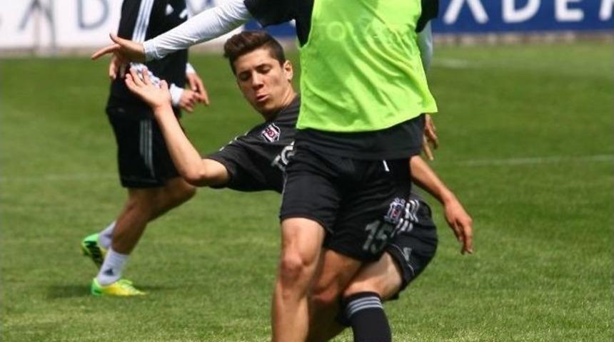 Beşiktaş, Kasımpaşa Ma&ccedil;ı Hazırlıklarını S&uuml;rd&uuml;r&uuml;yor