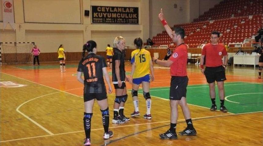 Hentbol Bayanlar 1. Lig Play-off Ma&ccedil;ları Sona Erdi