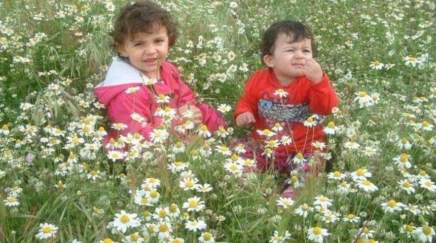 Burhaniye&rsquo;de &Ccedil;ocukların Bahar Sevinci