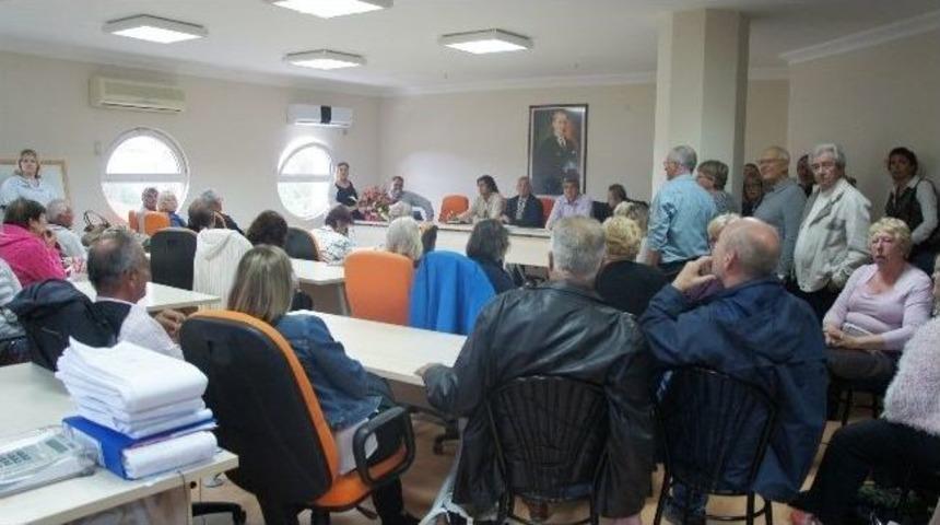 Didim&rsquo;de Yaşayan İngilizler Belediyeyi Ziyaret Etti