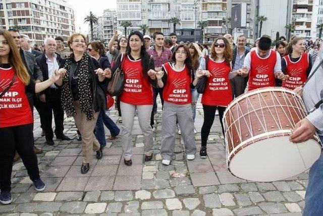 Pekdaş'tan 1 Mayıs Selfiesi