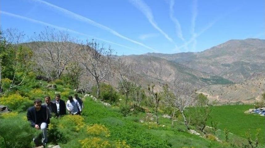 Sason Kaymakamı'ndan Ermeni Aileye Taziye Ziyareti