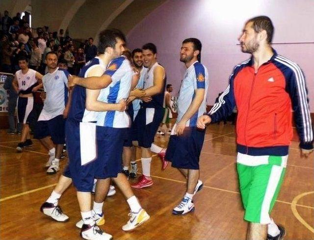 Adü Tıp Fakültesi, Ziraatçıları Uzatmada Yıktı 1