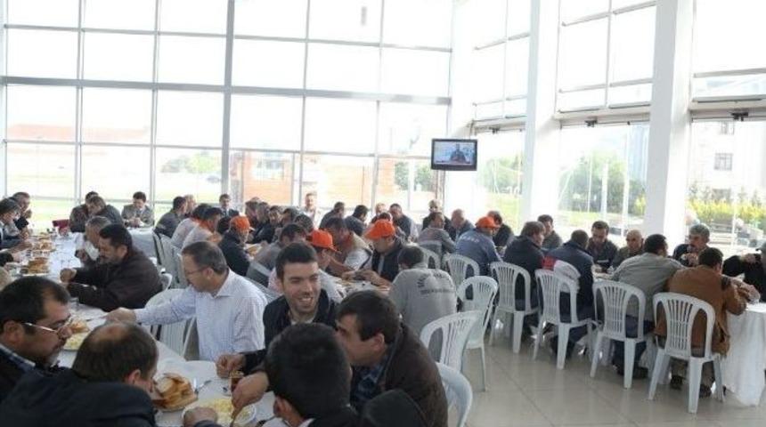Başkan Alemdar İş&ccedil;ilerle Buluştu