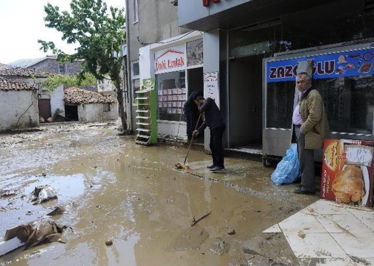 Felaketin Ardından G&ouml;k&ccedil;eada&rsquo;da B&uuml;y&uuml;k Seferberlik