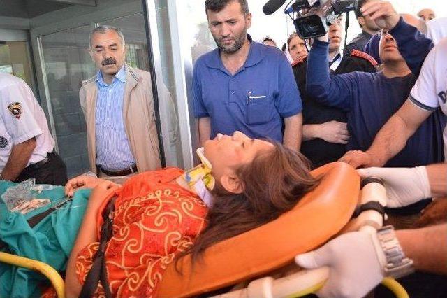 Düğün Konvoyunda Yaşanan Kazada Ölü Sayısı 2 ye Yükseldi 1