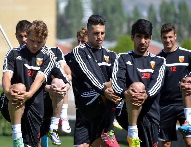 Kayserispor, Eskişehirspor Maçının Hazırlıklarını Sürdürdü 1