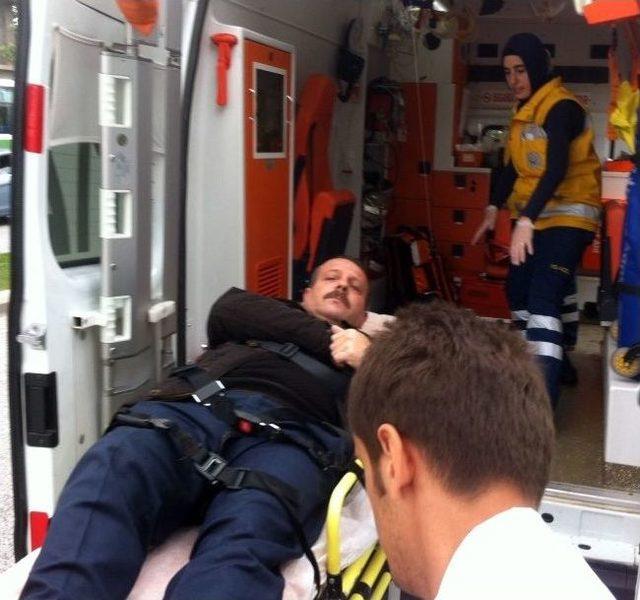 Palmiye Caddesinde Kaza: 1 Yaralı 2