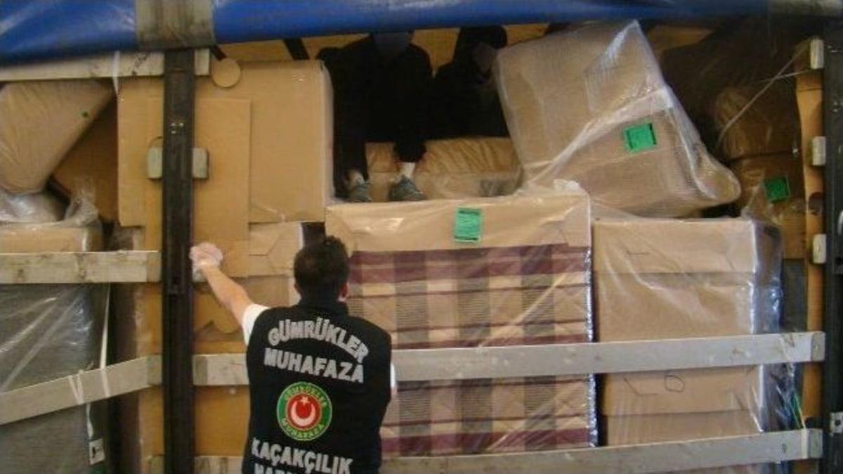 Kapıkule'de 8 Ka&ccedil;ak G&ouml;&ccedil;men Yakalandı