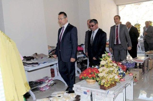Çelikhan’da Muhtaç Öğrenciler Yararına Kermes 1