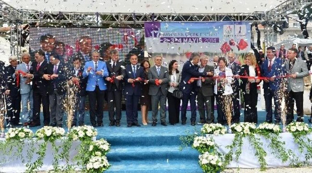 En Renkli Festival Başladı