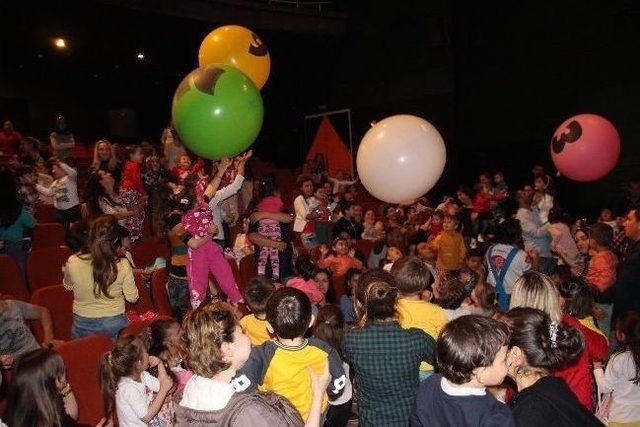 Pepee Ve Şuşu Niğde&rsquo;de &Ccedil;ocuklarla Buluştu 2