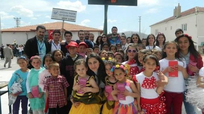 &Ccedil;ydd&rsquo;den Okullara Yardım