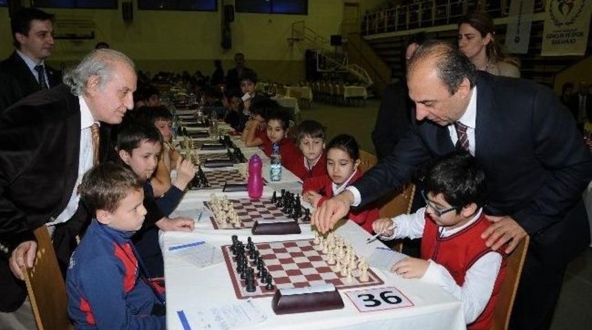 Fmv Işık Okulları 9. Satran&ccedil; Turnuvası Başladı