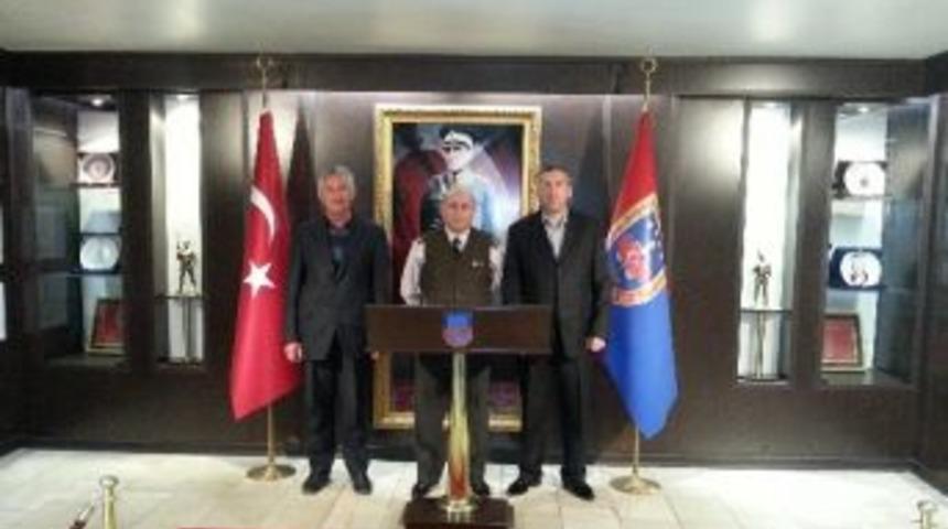 Başkan G&uuml;ler'den İl Jandarma Komutanı Albay &Ouml;zsoy'a Ziyaret