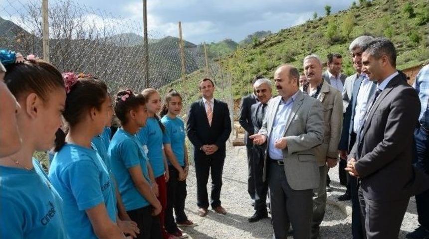 Siirt Valisi Aydın K&ouml;ylerde İncelemelerde Bulundu
