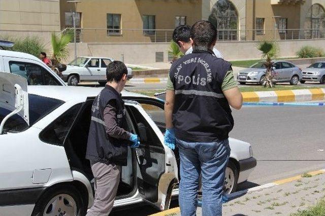 Şanlıurfa'da Otomobil Tarandı