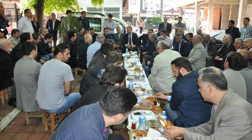 Yıldırım, Esnaflarla Biraraya Geldi