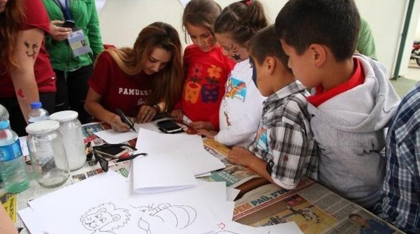 Paü’de "gülümse Çocuk Şenliği"