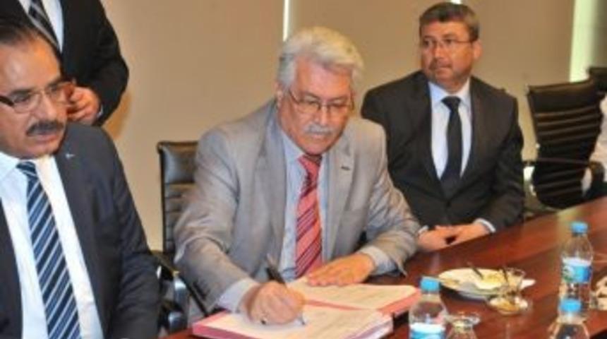 Tos&ccedil;elik İş&ccedil;isine &ldquo;iş Sağlığı Ve G&uuml;venliği&rdquo; Eğitimi Verilecek