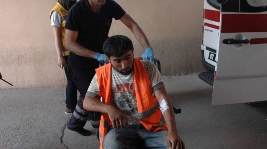 Adıyaman'da Trafik Kazası: 3 Yaralı