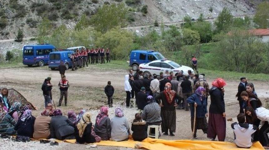 K&ouml;yl&uuml;lerden Mudurnu Kaymakamına Tepki