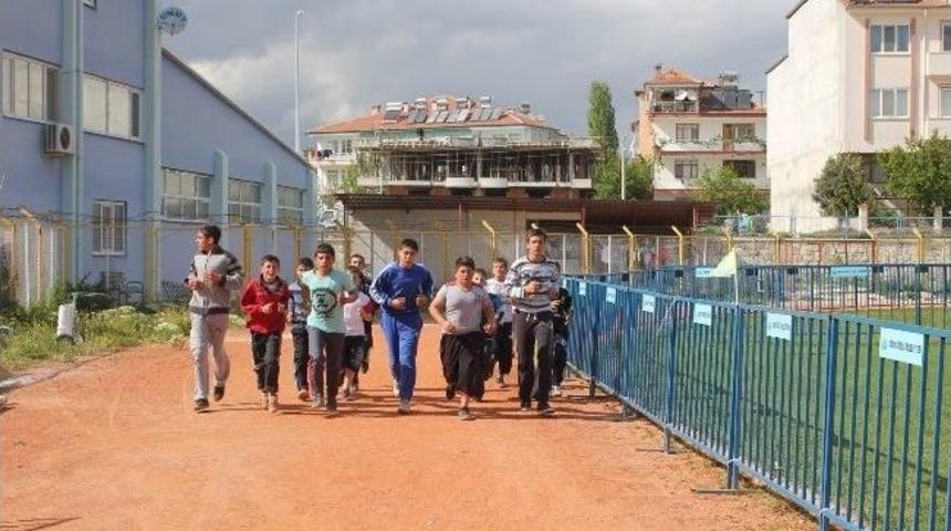 Korkutelili G&uuml;reş&ccedil;iler, İl Se&ccedil;melerine Hazırlanıyor