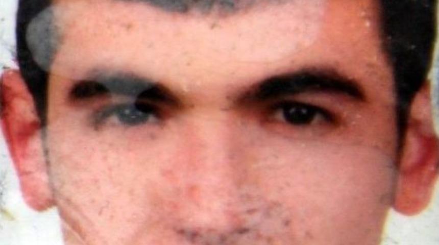 Kendini Denize Atarak İntihar Etti