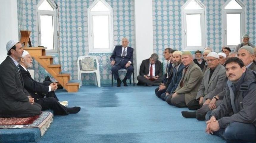 Nevruz K&ouml;y&uuml;nde Hayır Yemeği D&uuml;zenlendi