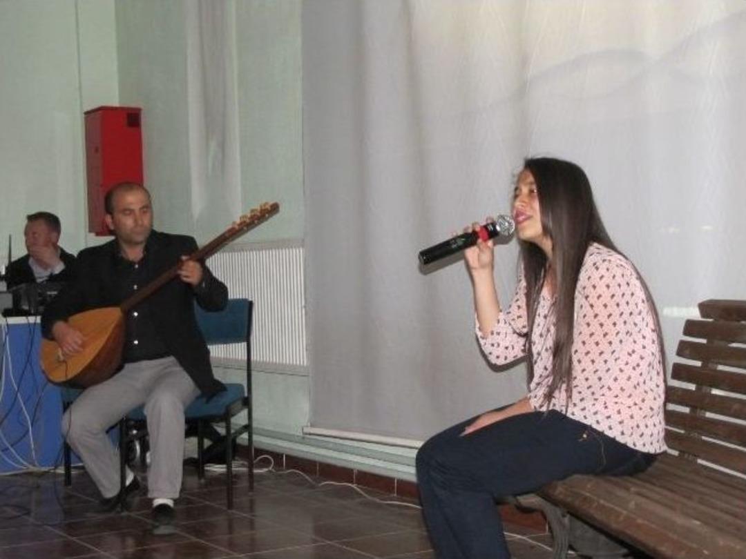 Hisarcık Anadolu &Ouml;ğretmen Lisesinden &ldquo;bir Yudum Hayat&rdquo;&rdquo; Adlı Şiir Dinletisi