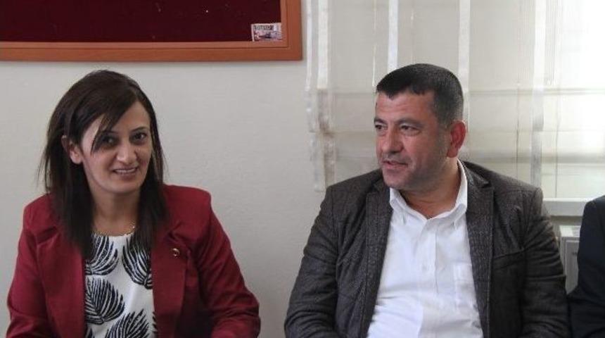 Malatya Milletvekili Veli Ağbaba&rsquo;dan Kadın Muhtara Ziyaret