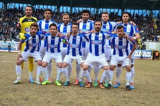 Sekmen: &ldquo;haydi Paland&ouml;ken Kartalları Bize Zafer Yaşat&rdquo; 2