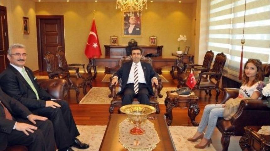 Vali G&uuml;zeloğlu, Mersin Tıme Y&ouml;netimini Kabul Etti