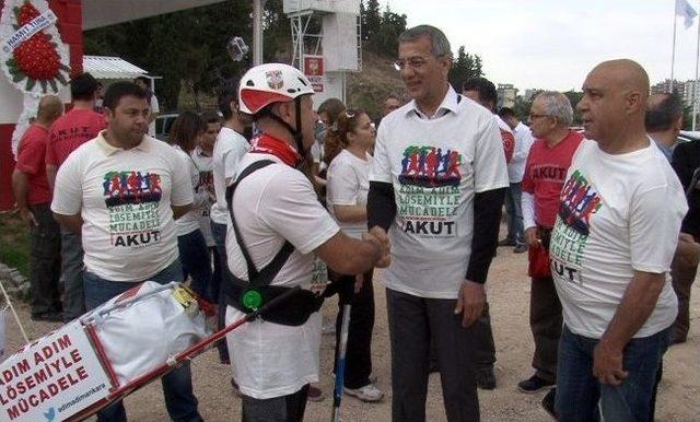 Akut Ekip Lideri, Mersin’den Ankara’ya Yürüyor