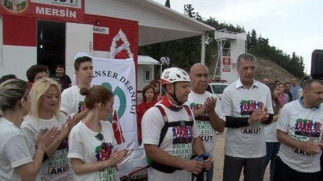 Akut Ekip Lideri, Mersin’den Ankara’ya Yürüyor